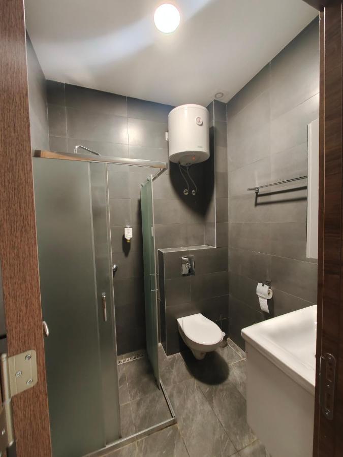 H.T Hotel Belgrad Exterior foto
