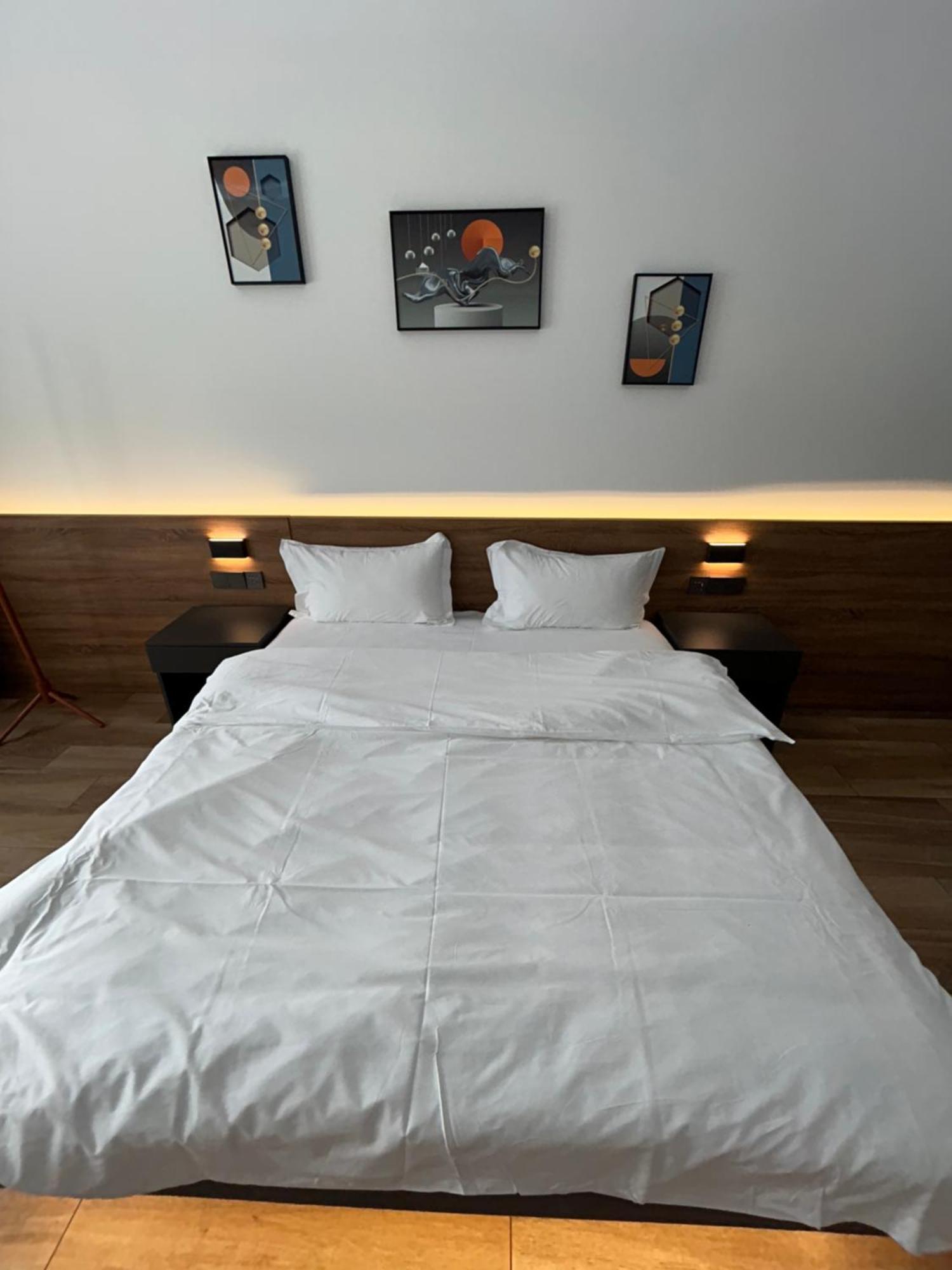 H.T Hotel Belgrad Exterior foto